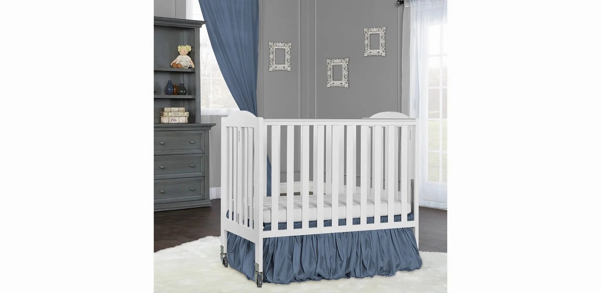 2-in-1 Portable Folding Stationary Side Crib - White (See Description)