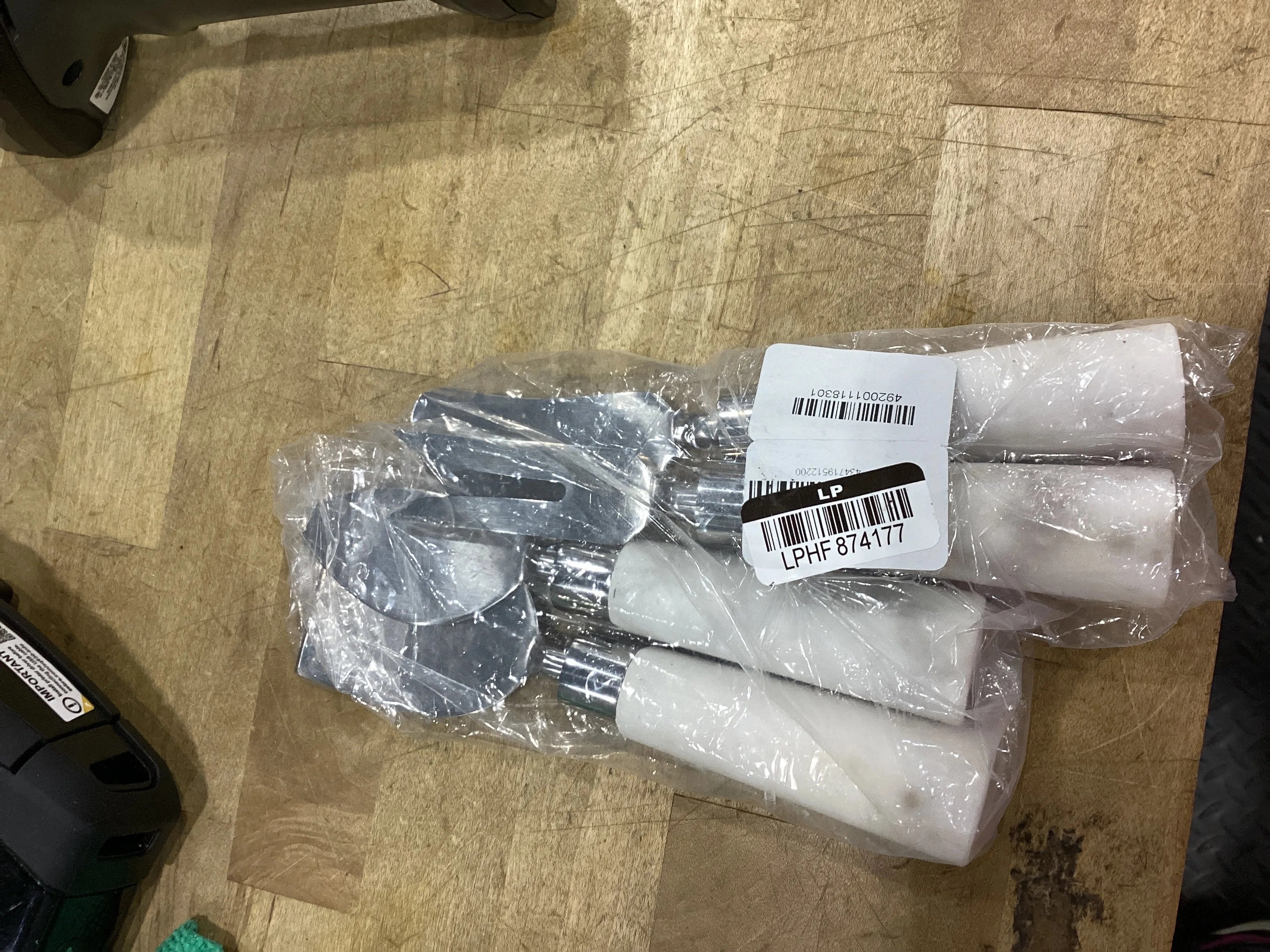 4pk Stainless Steel Cheese Knives- Marble White