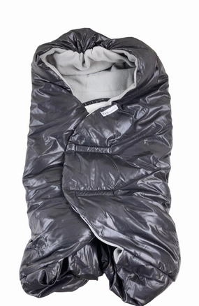 7 A.M. Enfant Nido, Black, Small (0-6 months)