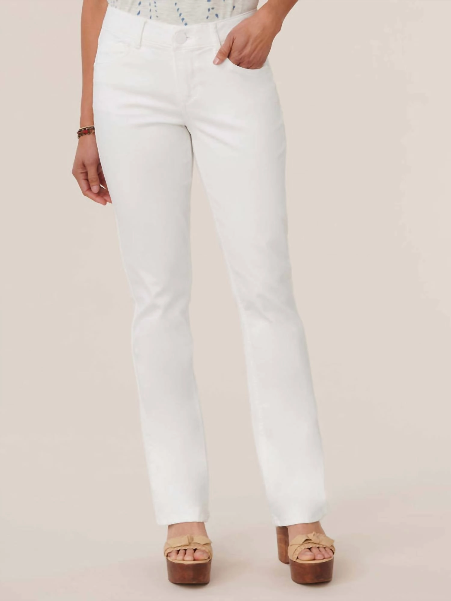 "ab" Solution Itty Bitty Bootcut Jean In White