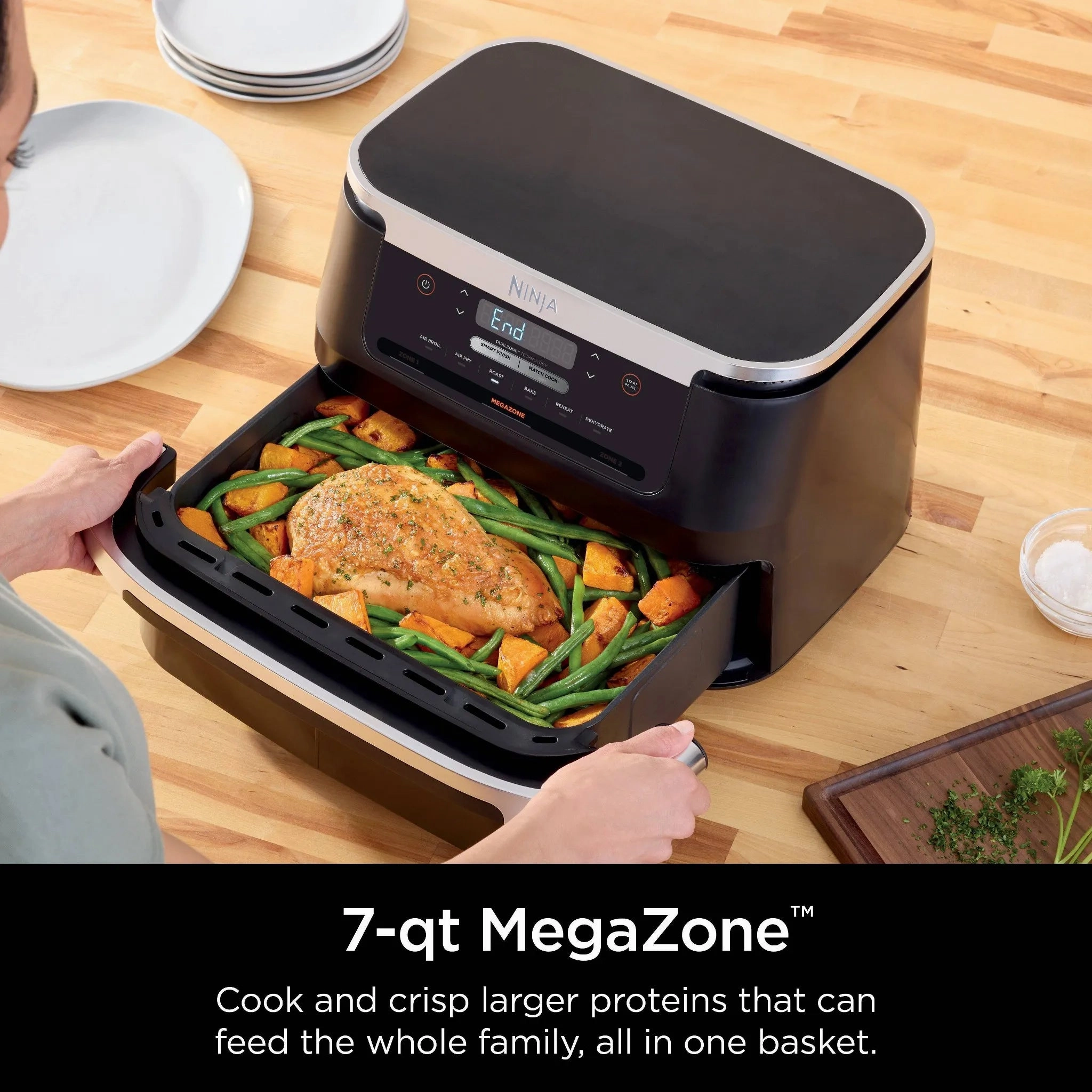 Foodi DualZone FlexBasket Air Fryer with 7-qt MegaZone DZ071