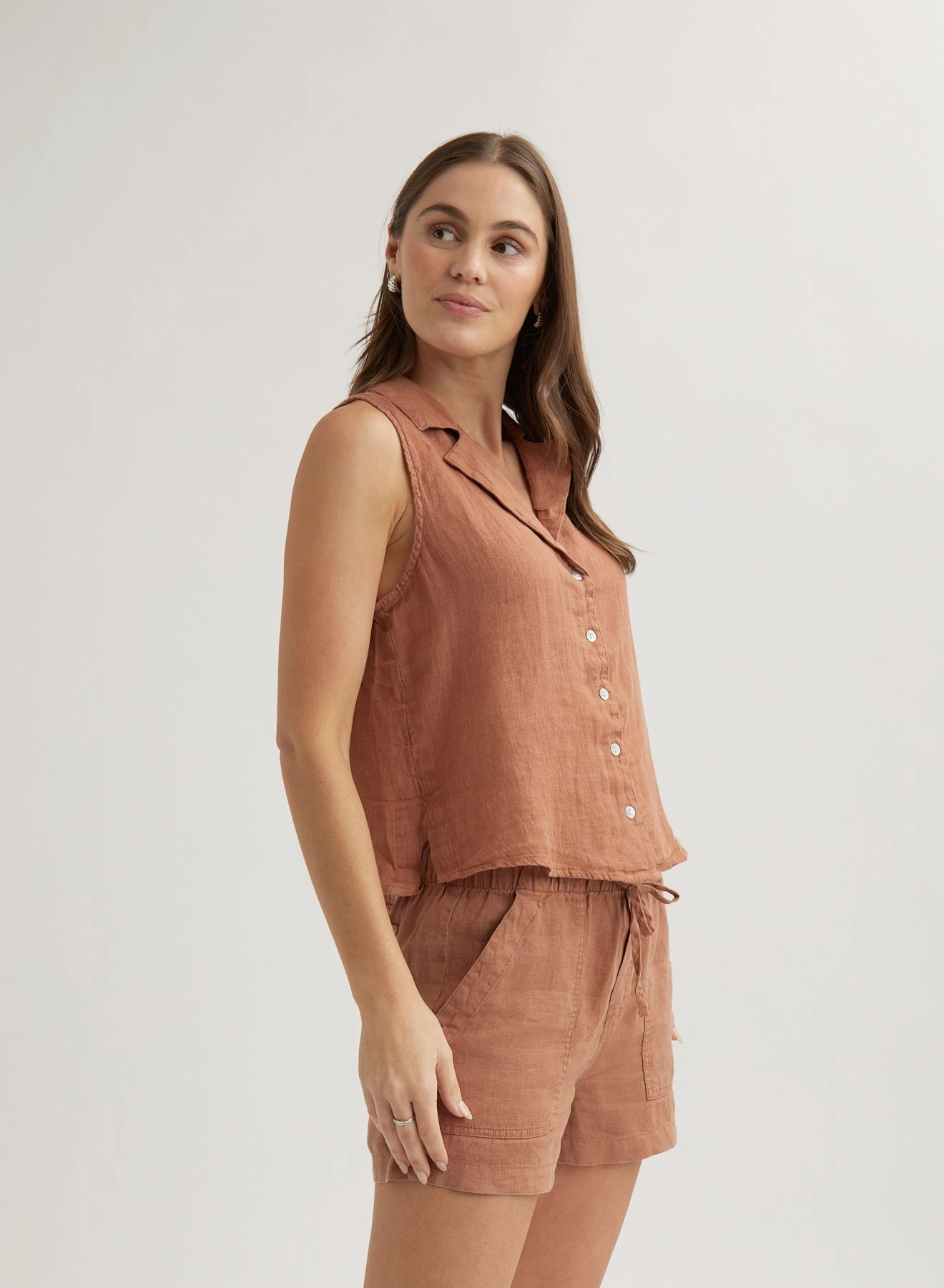 Linen Sleeveless Notch Collar Button Down - Terracotta Brown
