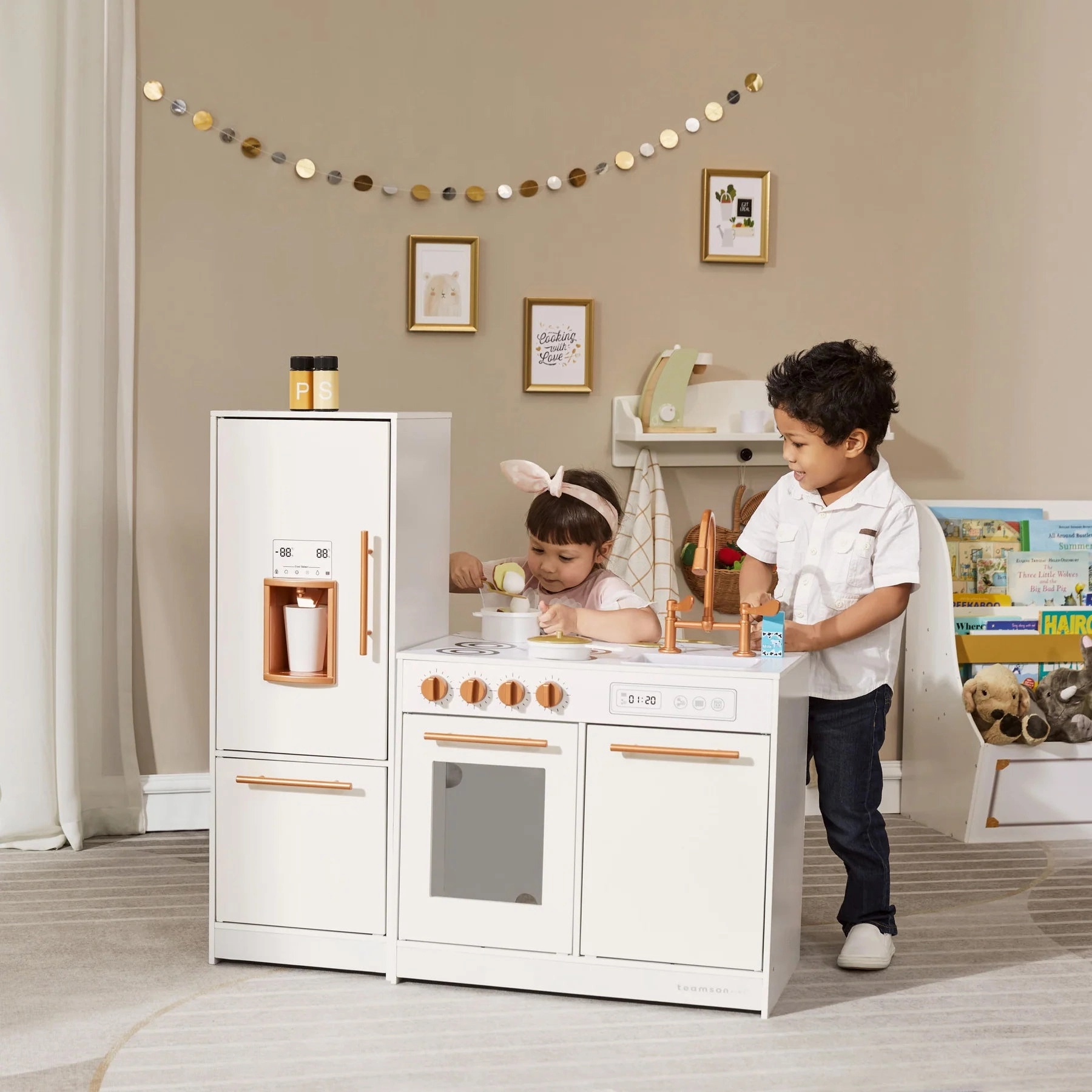 Little Chef Milano Two-Piece Modular Modern Delight Play Kitchen