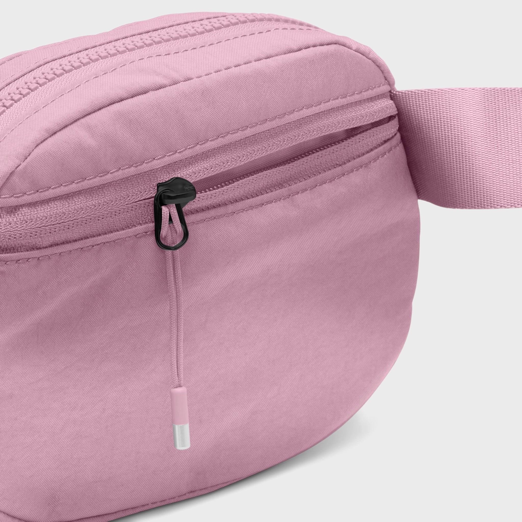 Nike Aura Crossbody Bag (2L) Elemental Pink / Matte Silver