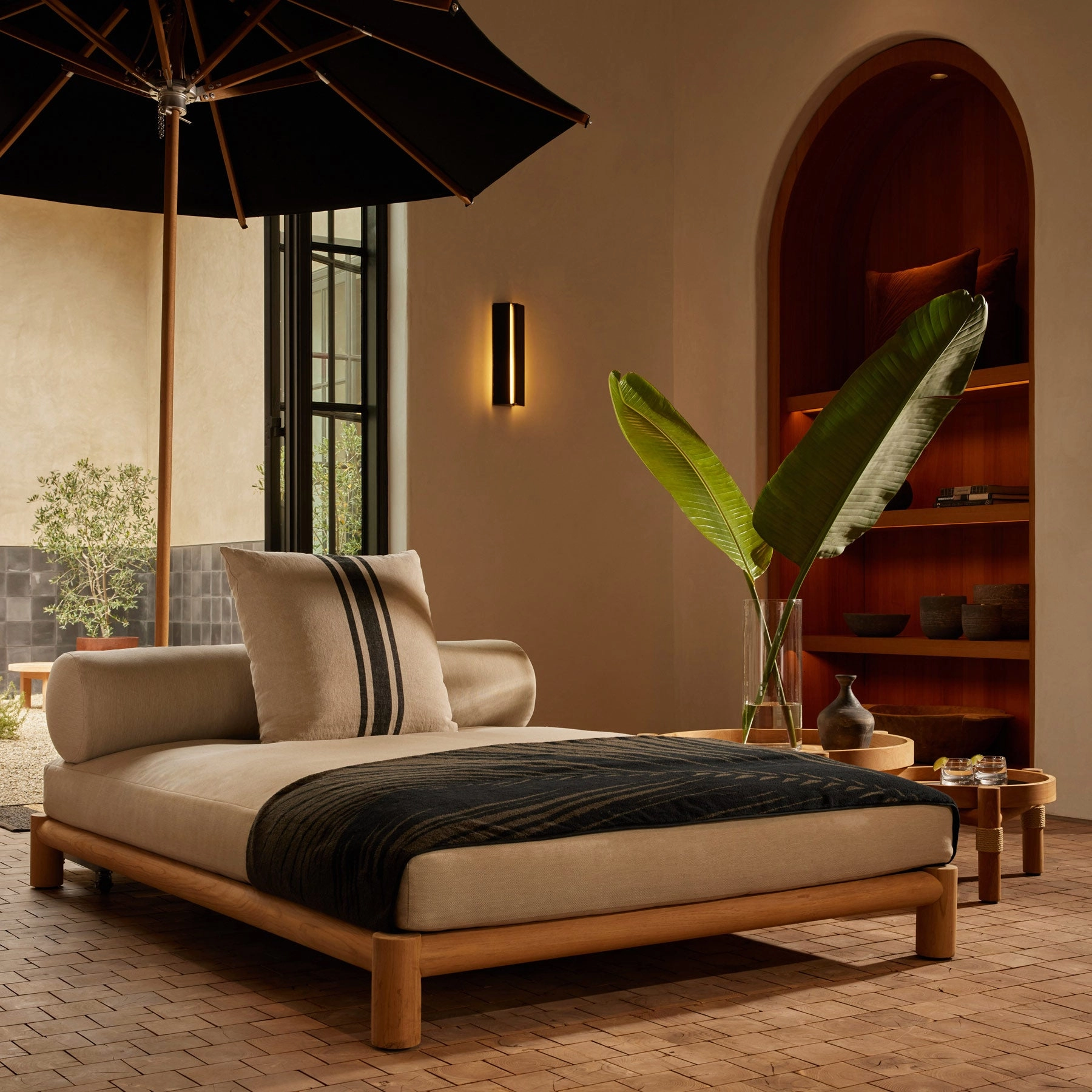Punta Mita Daybed - Teak